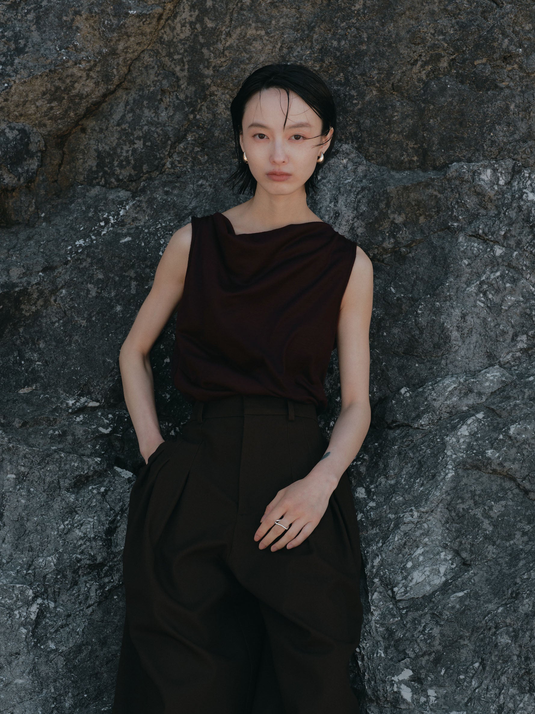 Drape Wool Sleeveless Tops(Burgundy)