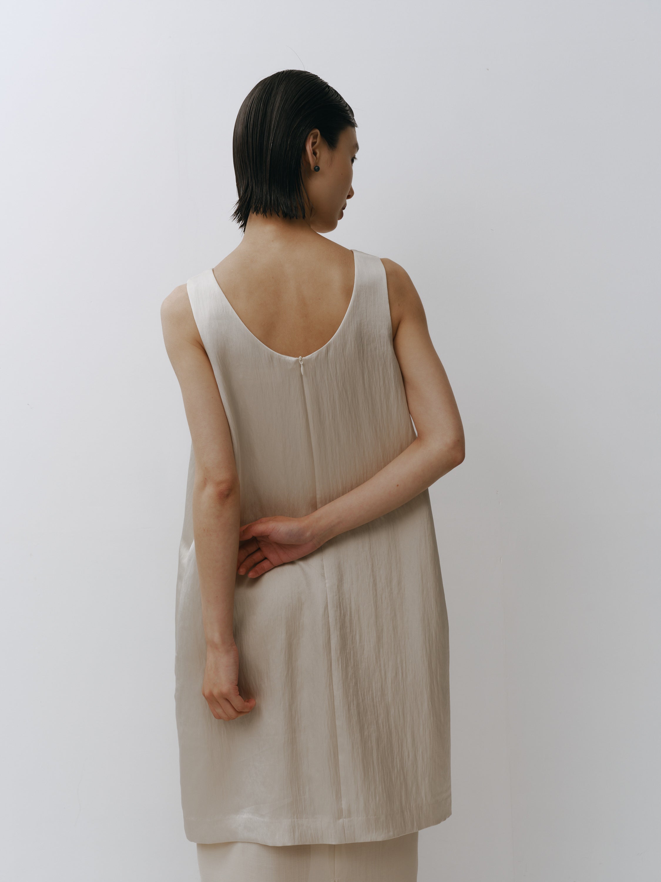 Triacetate Wool Hem Sheer Dress(Grayish Ivory)