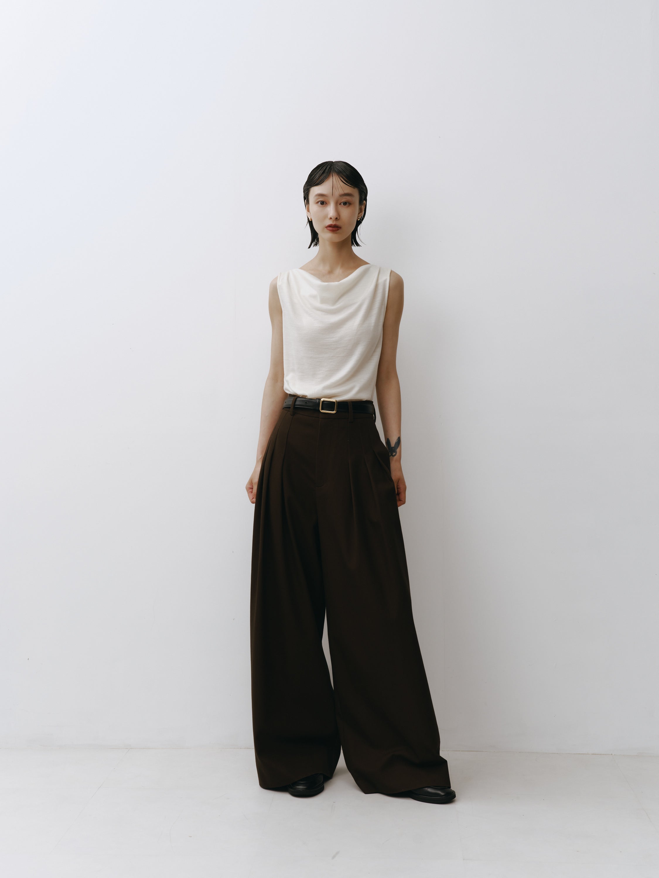 Drape Wool Sleeveless Tops(Ivory)