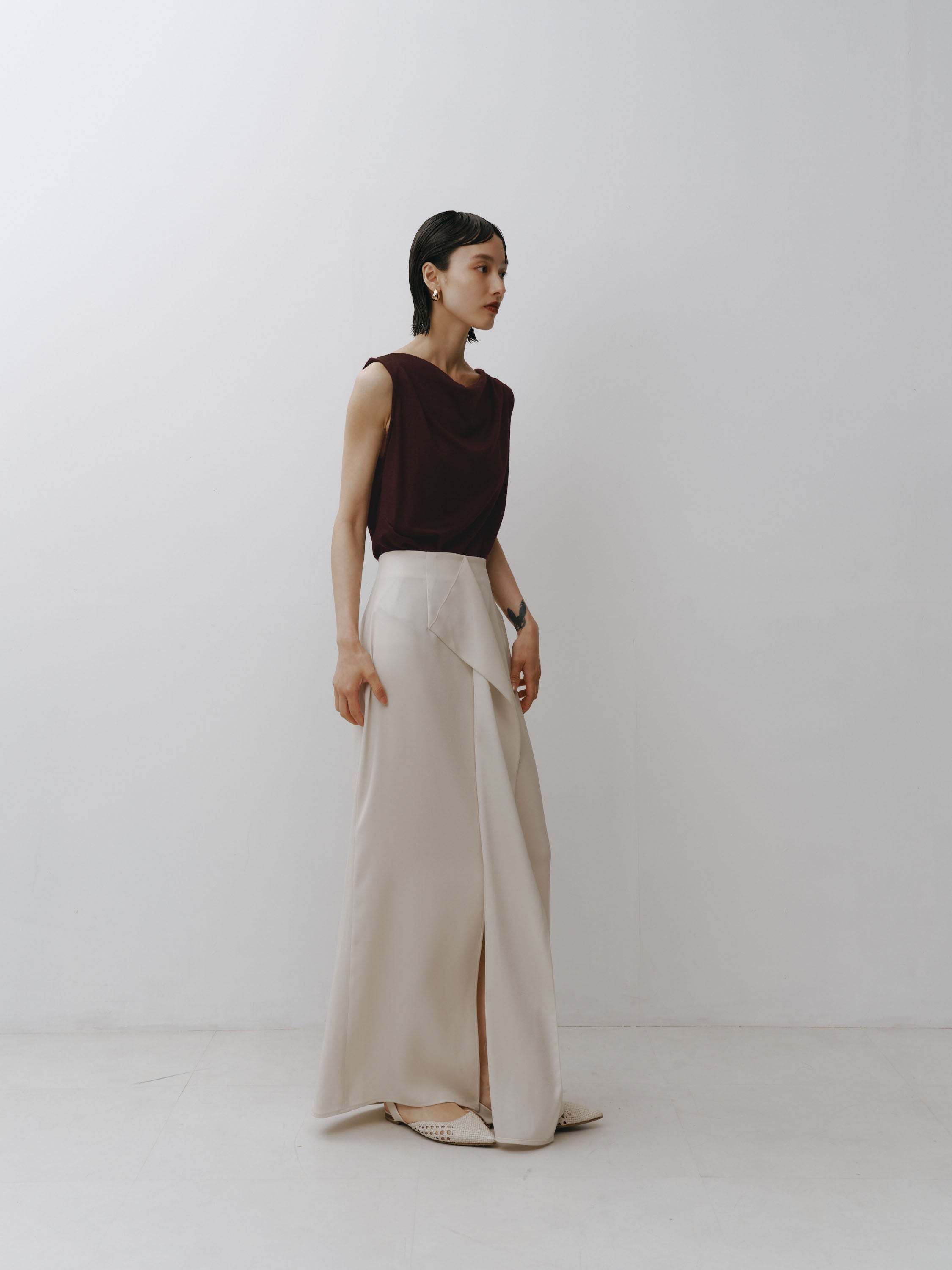Drape Wool Sleeveless Tops(Burgundy)