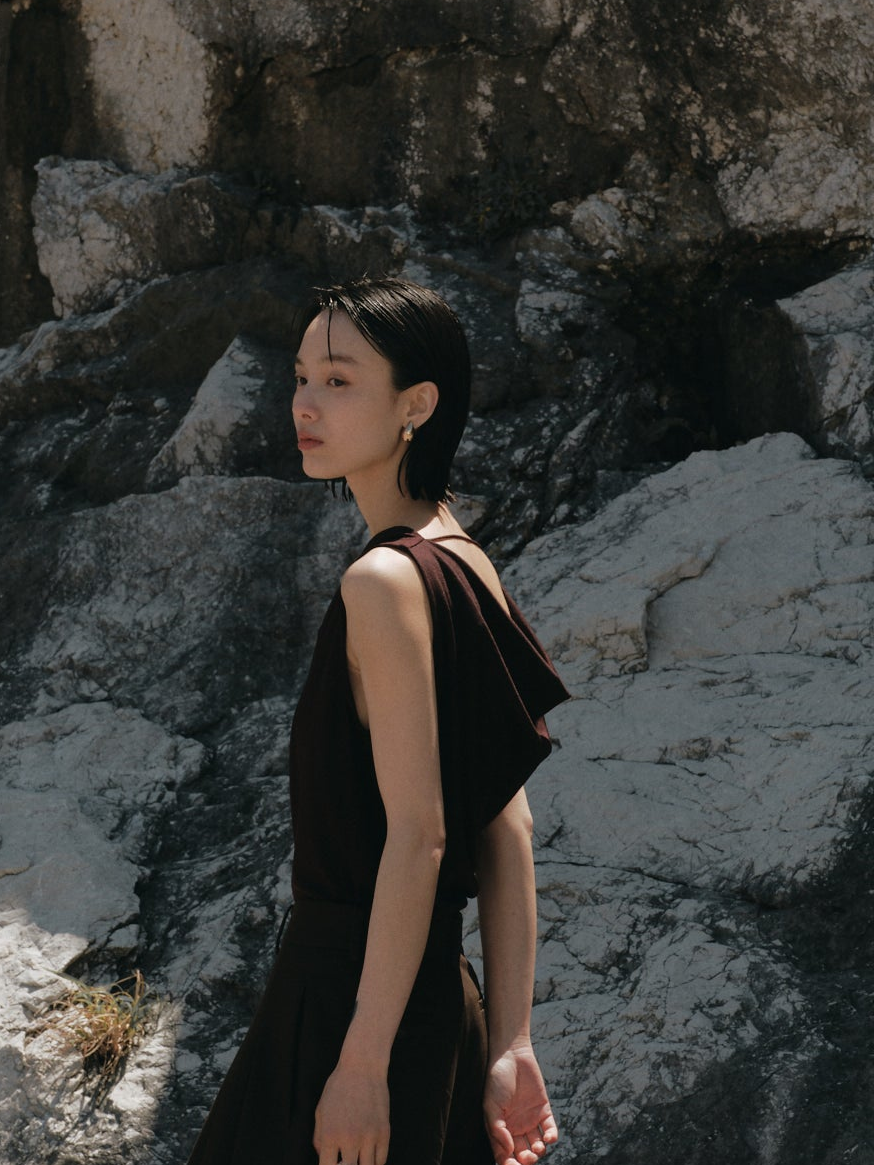 Drape Wool Sleeveless Tops(Burgundy)