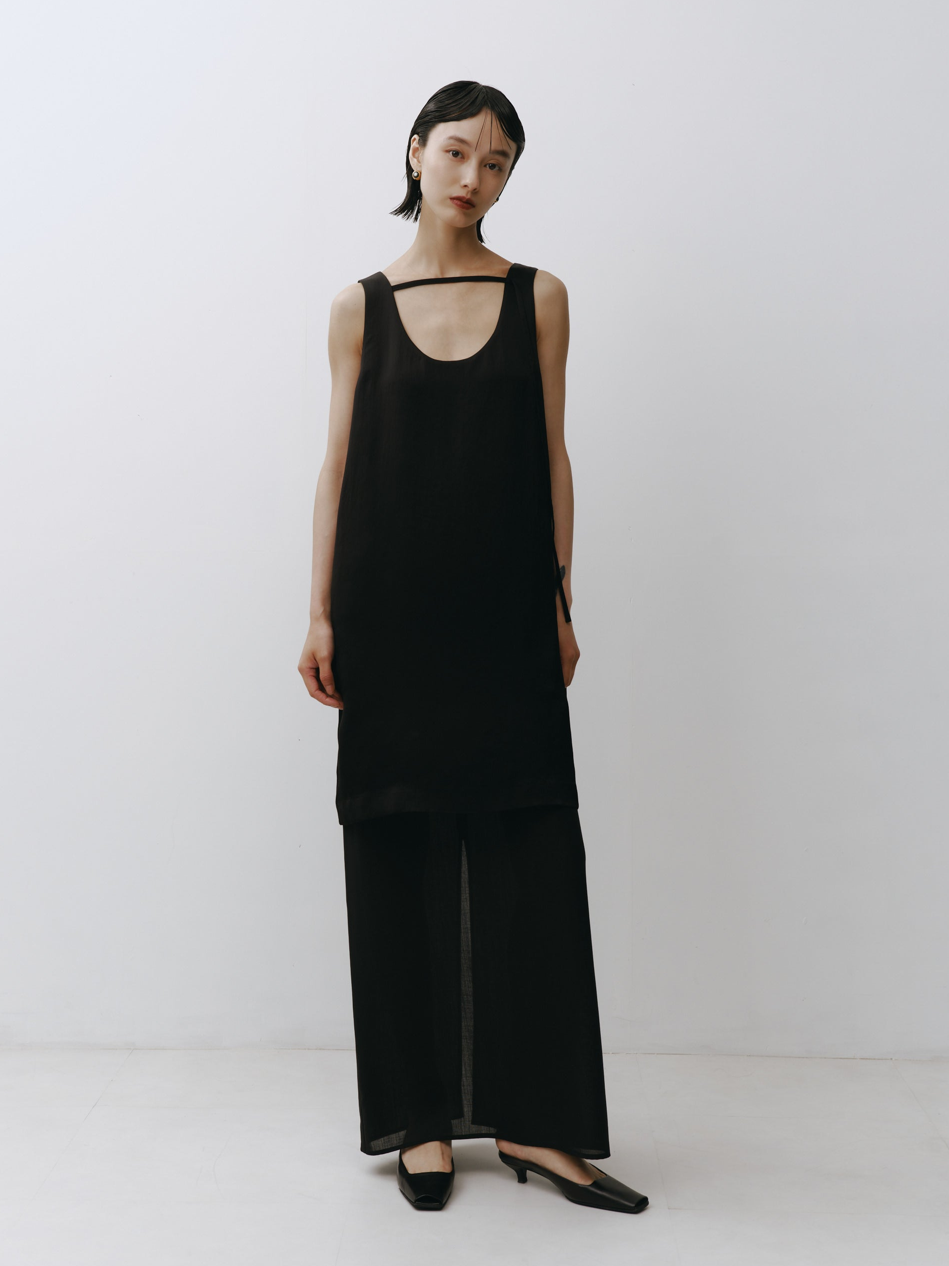 Triacetate Wool Hem Sheer Dress (Black)