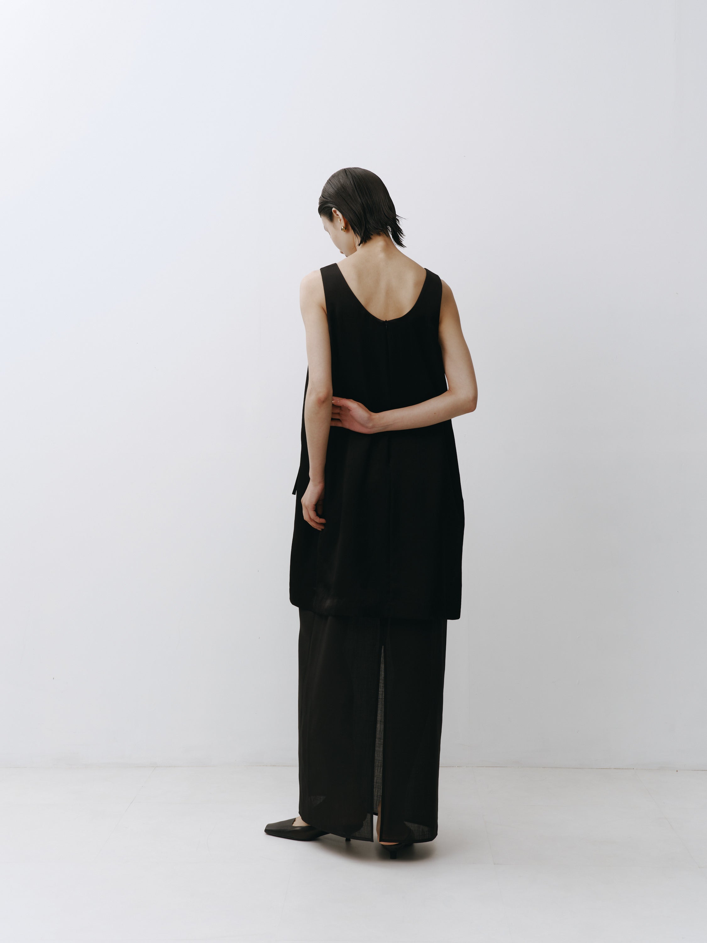 Triacetate Wool Hem Sheer Dress (Black)