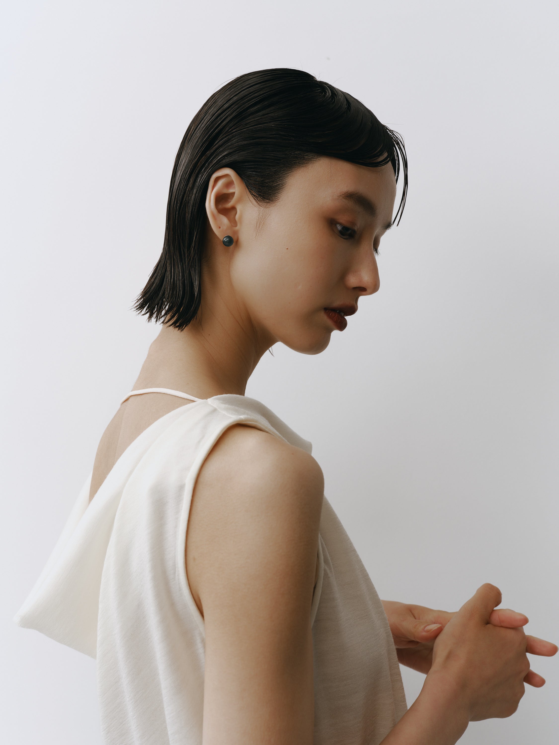 Drape Wool Sleeveless Tops(Ivory)