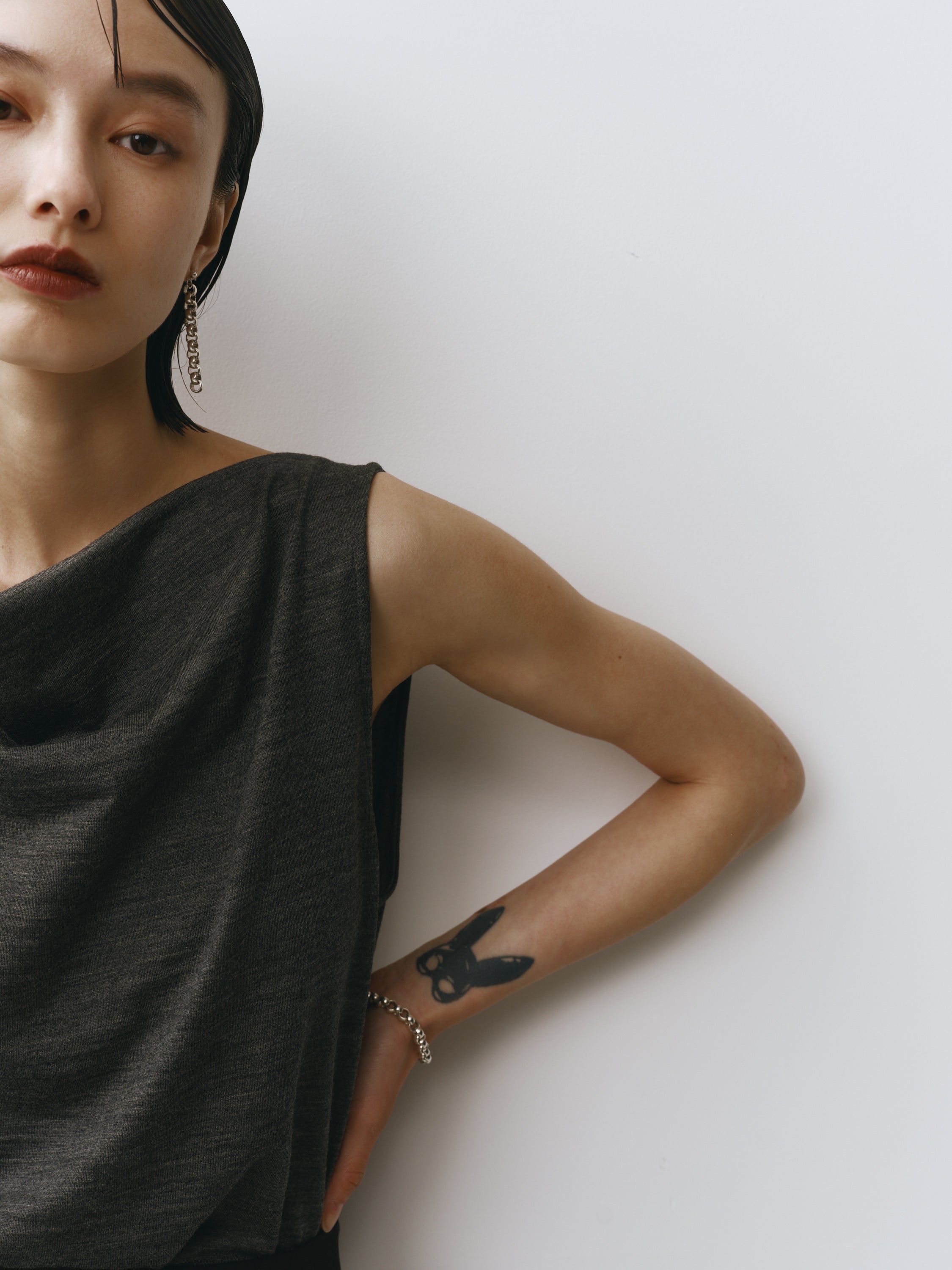 Drape Wool Sleeveless Tops(Top Gray)