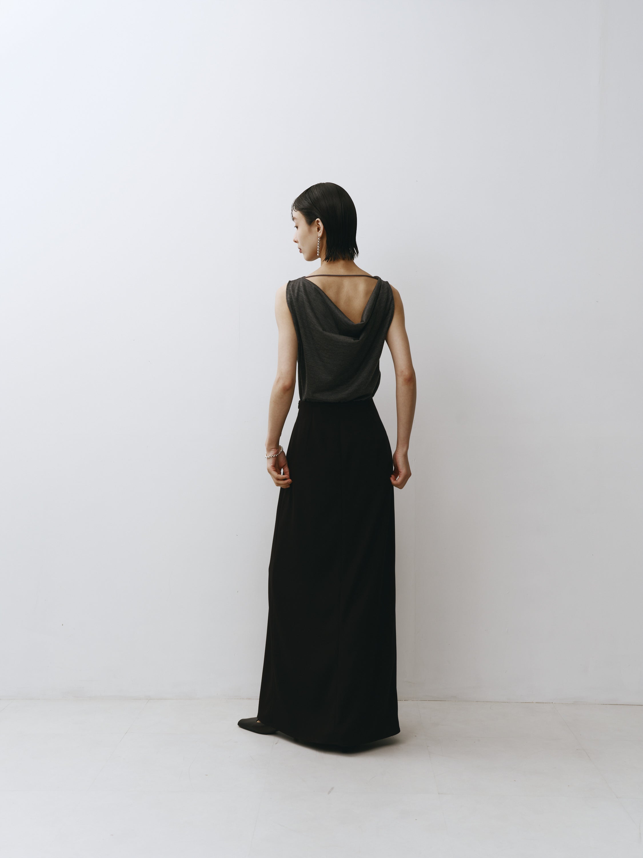 Triacetate Back Satin Skirt(Black)