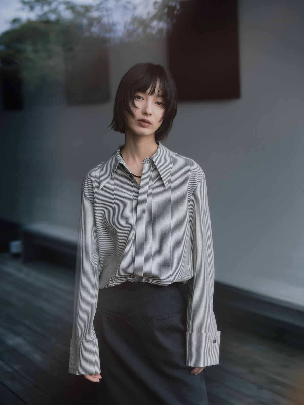Silky Wool Dress Shirt［Black Stripe］