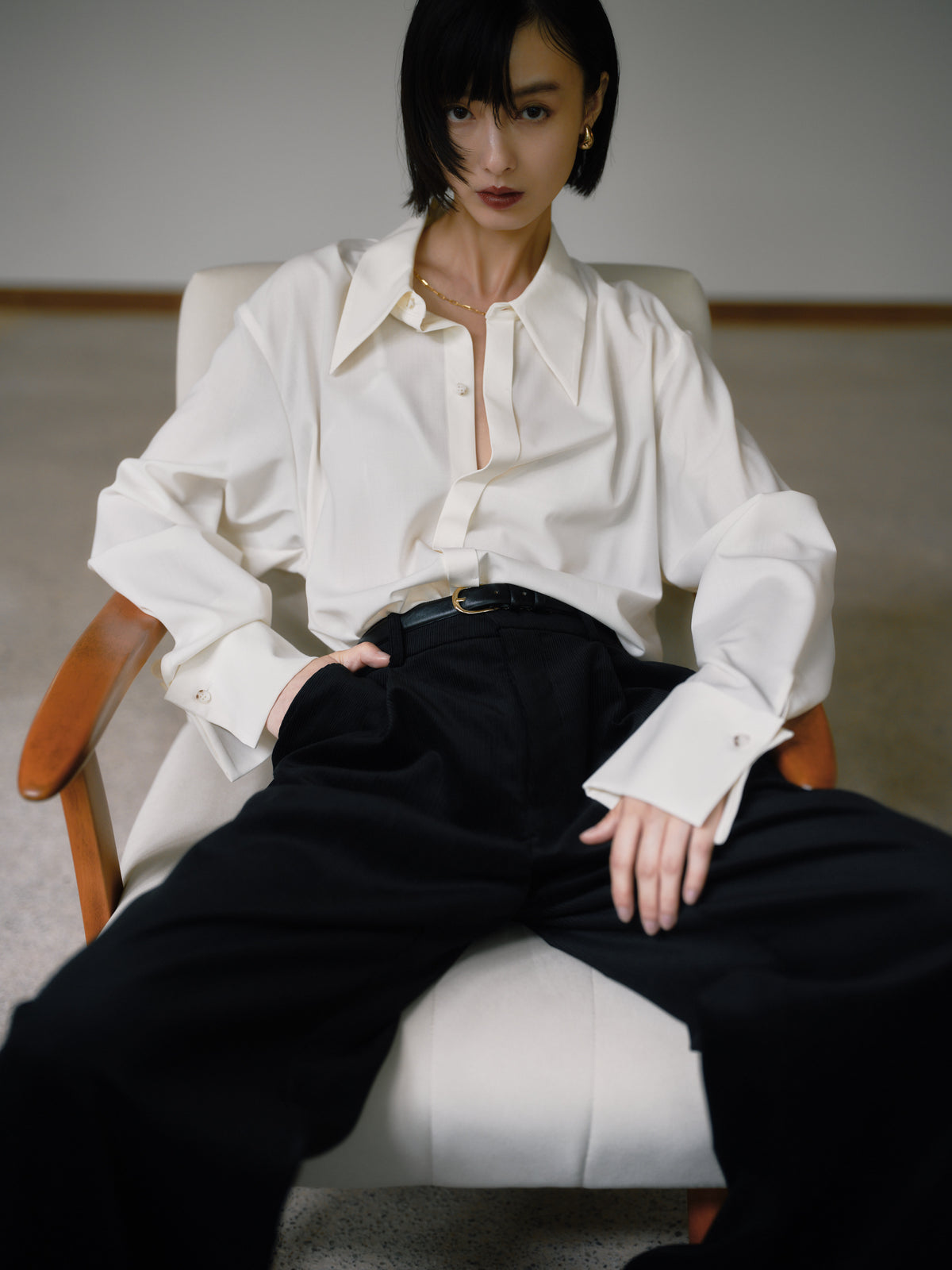 Silky Wool Dress Shirt［Navy］