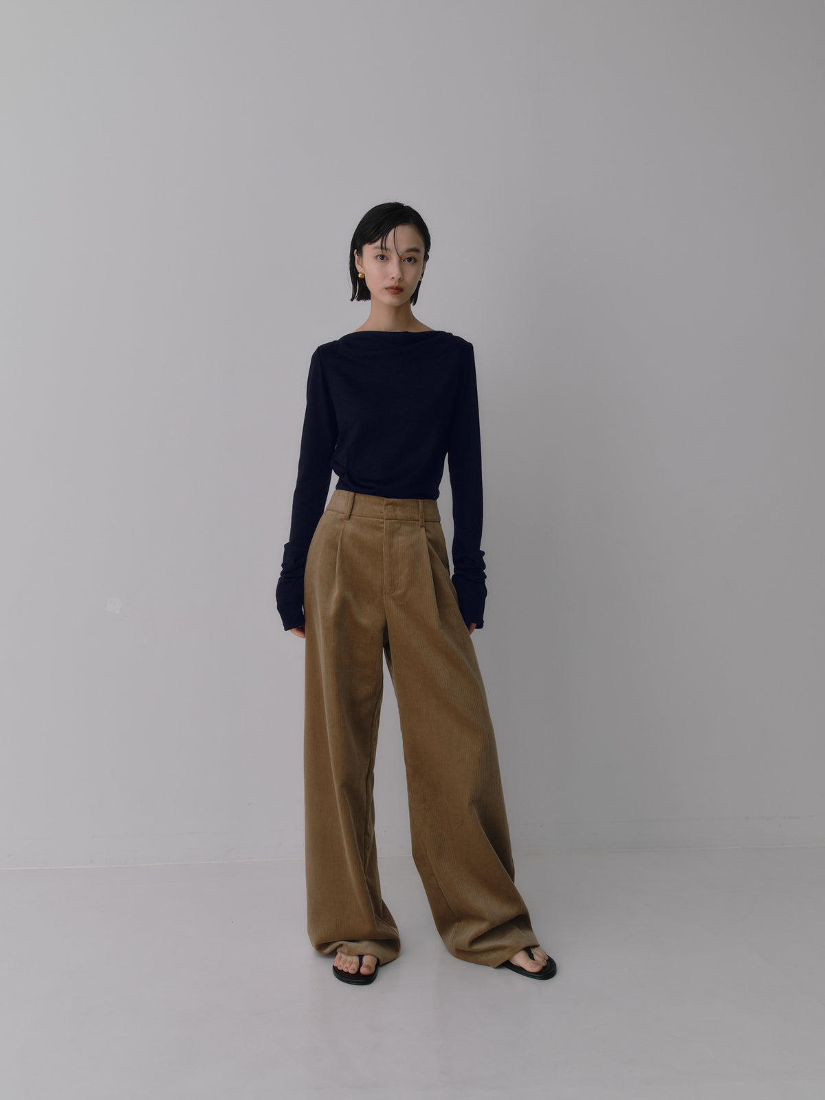 Wool Drape Long-Cuff Top／soft-drape［Violet Navy］