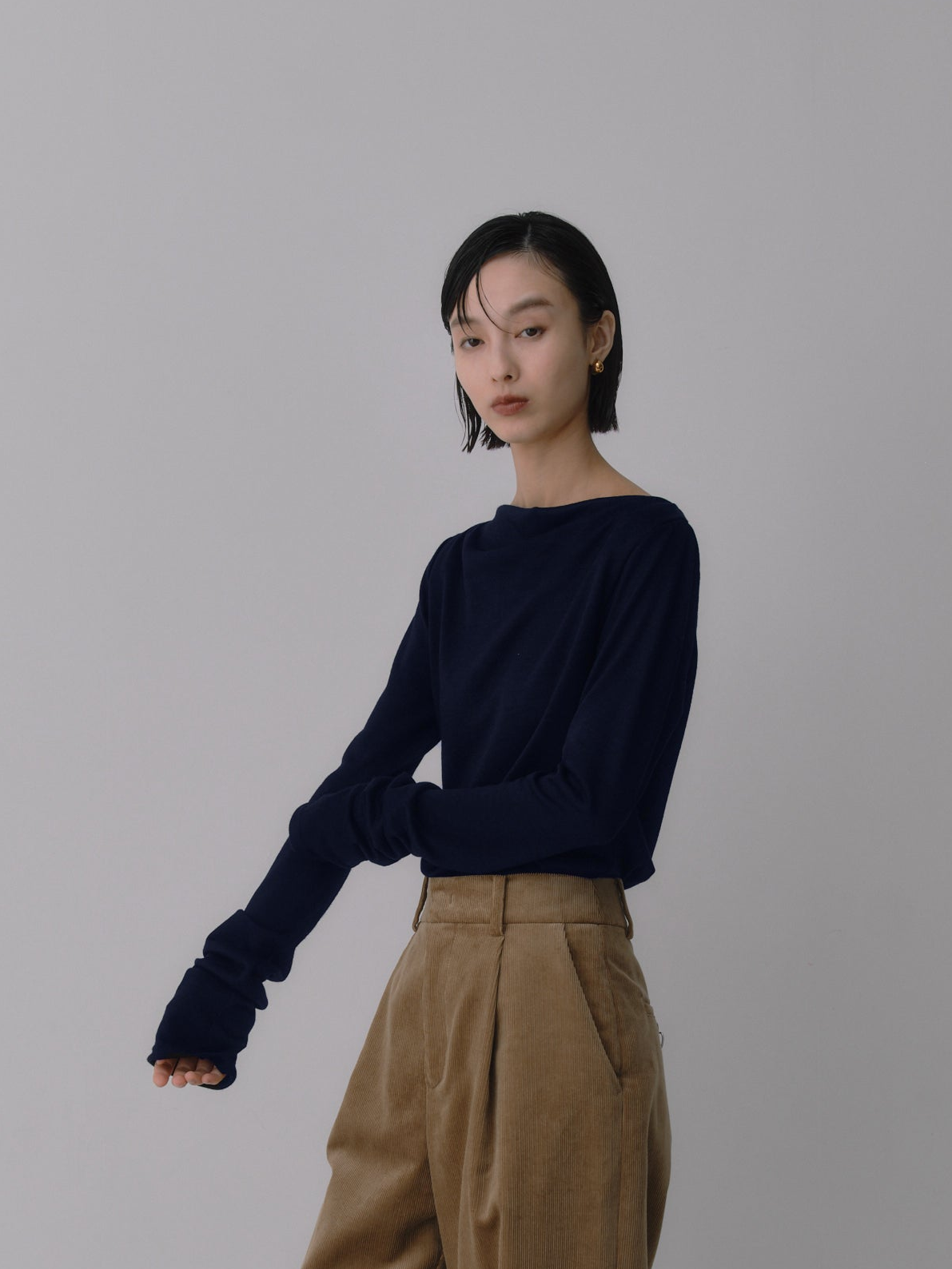 Wool Drape Long-Cuff Top／soft-drape［Violet Navy］
