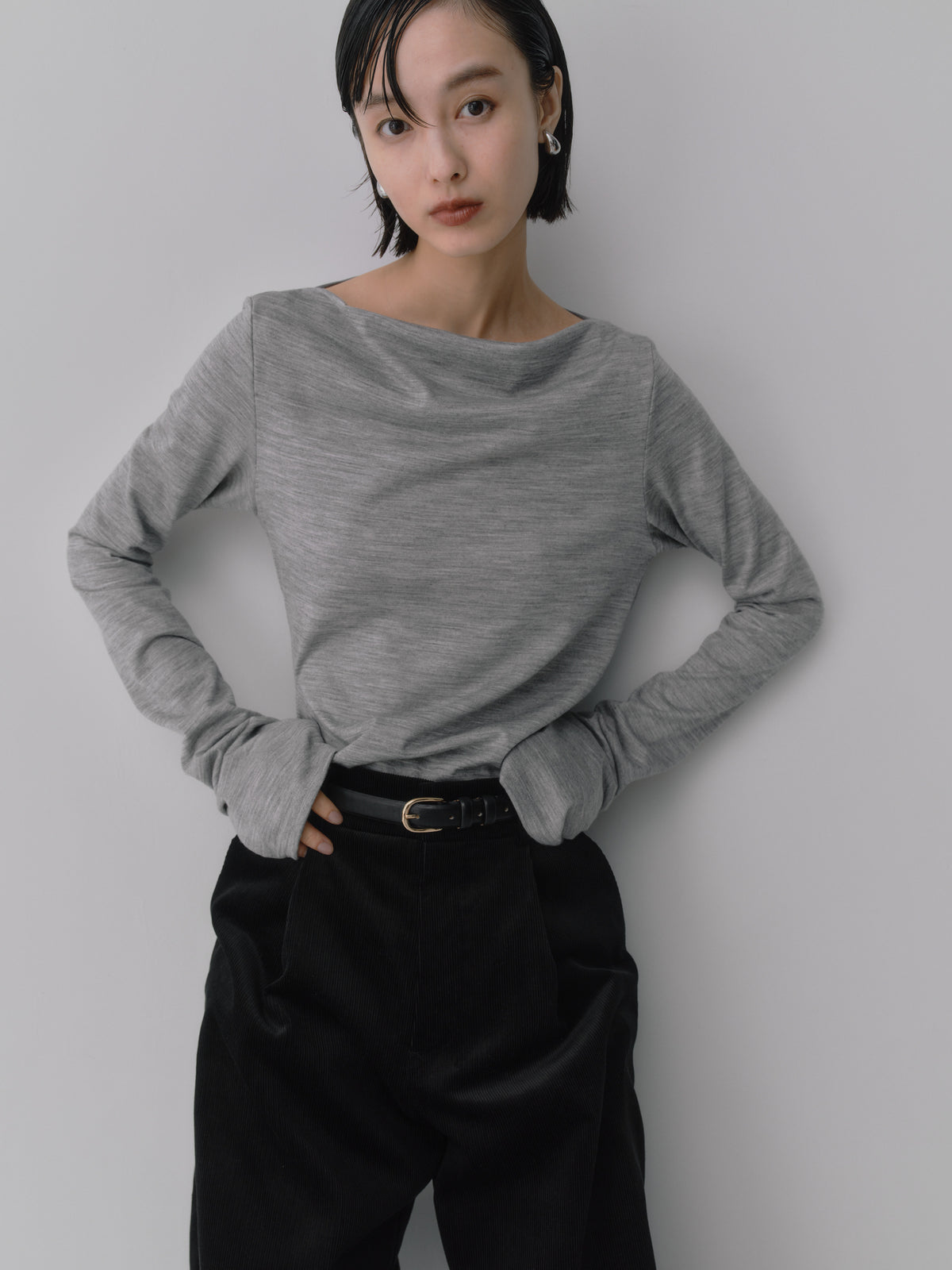 Wool Drape Long-Cuff Top ／ structured-drape［Top Light Gray］