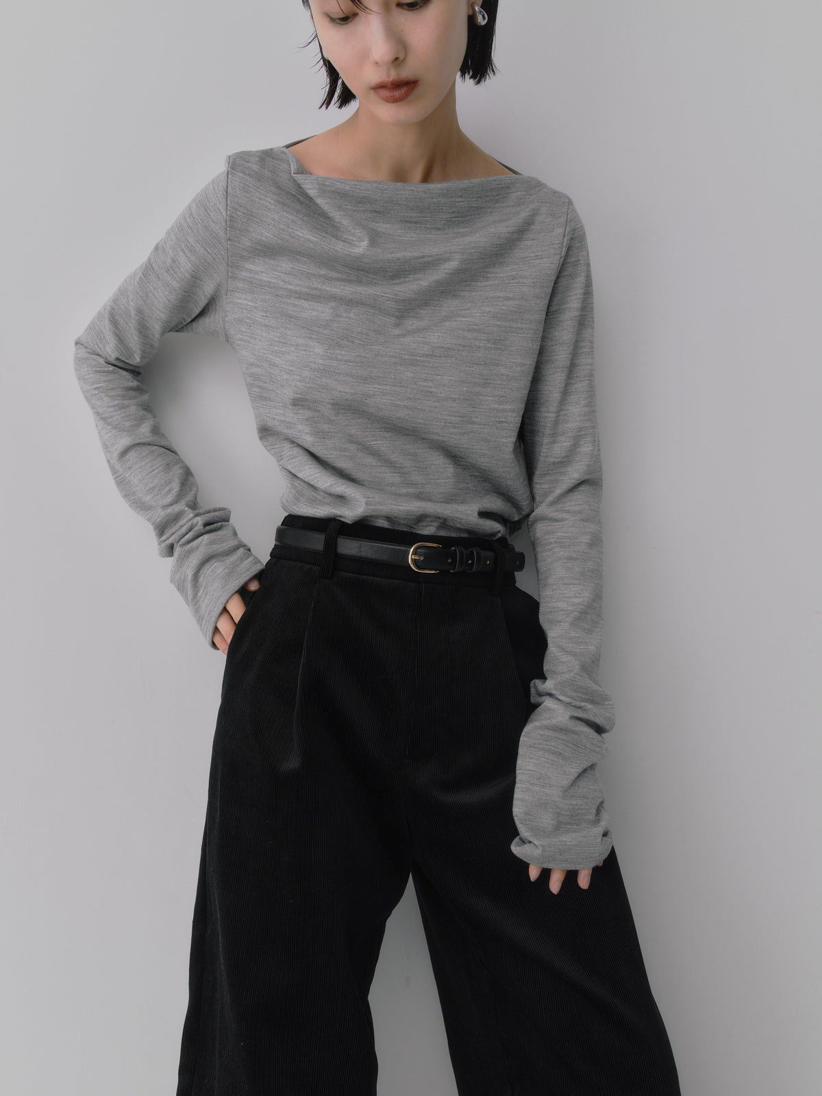 Corduroy Wide Straight Trousers/Brisbane Moss［Ink Black］