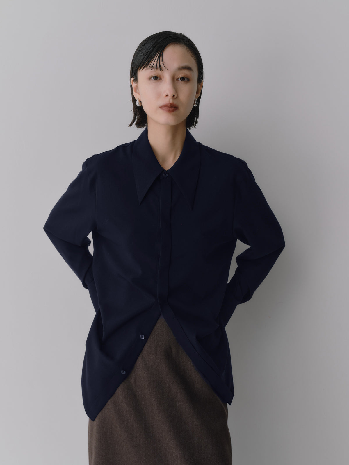 Silky Wool Dress Shirt［Navy］