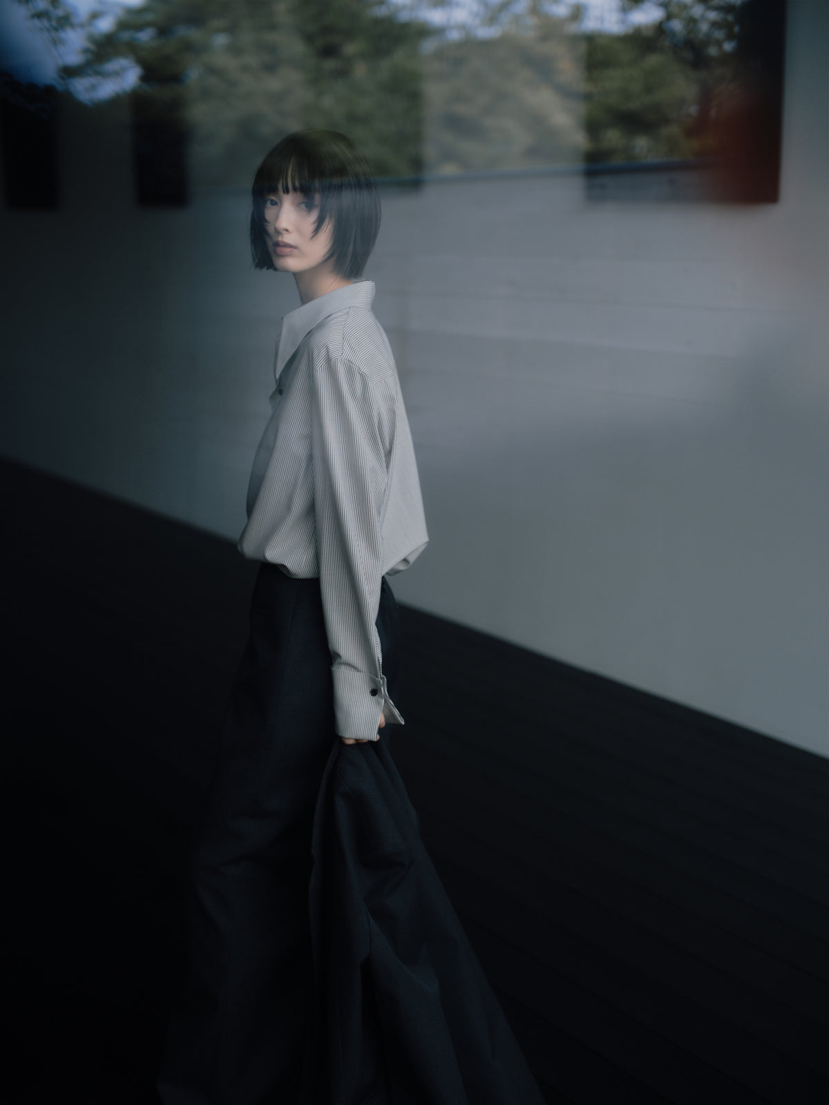 Silky Wool Dress Shirt［Black Stripe］
