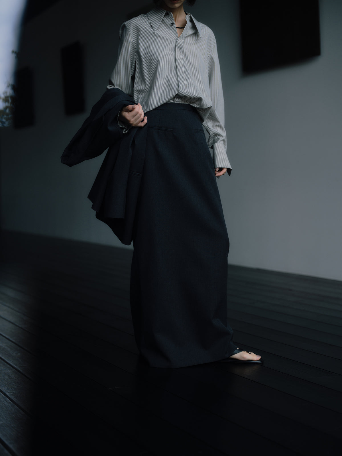 Wool Tailored I-Line Skirt［Top Gray］