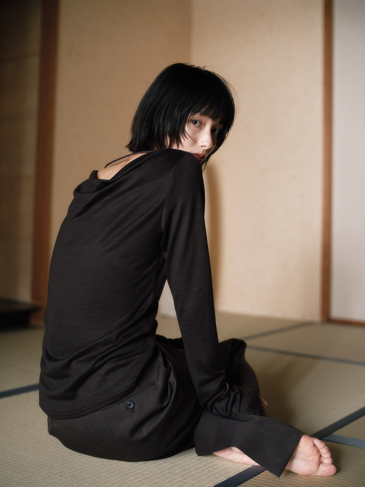 Wool Drape Long-Cuff Top／soft-drape［Top Brown］